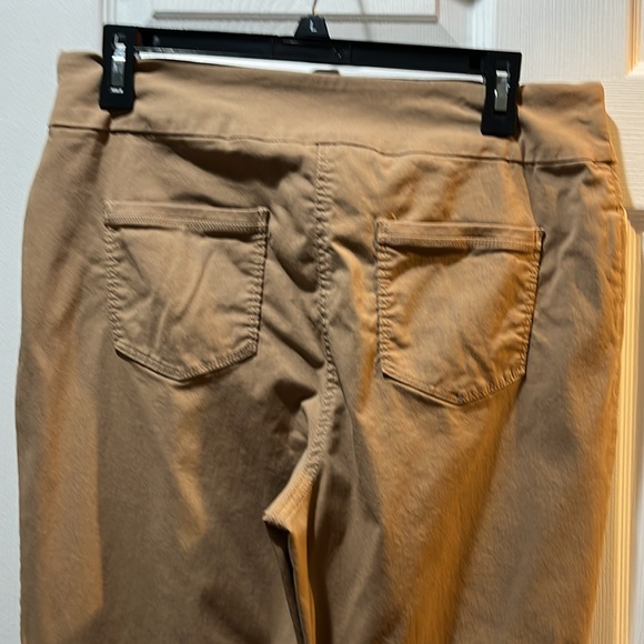 Women’s westbound pants. Dark tan. Size 14 short. Excellent condition. Pull on. - Picture 3 of 4